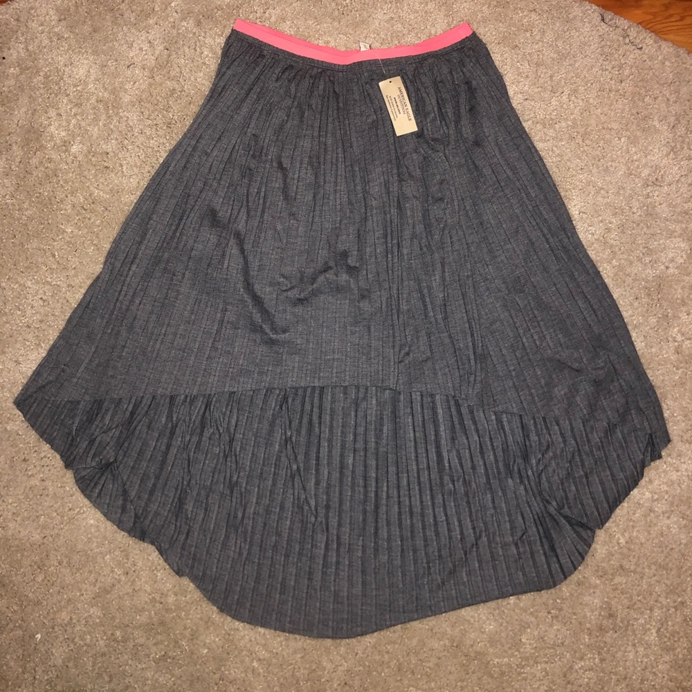 NWT American Eagle high low pleated skirt